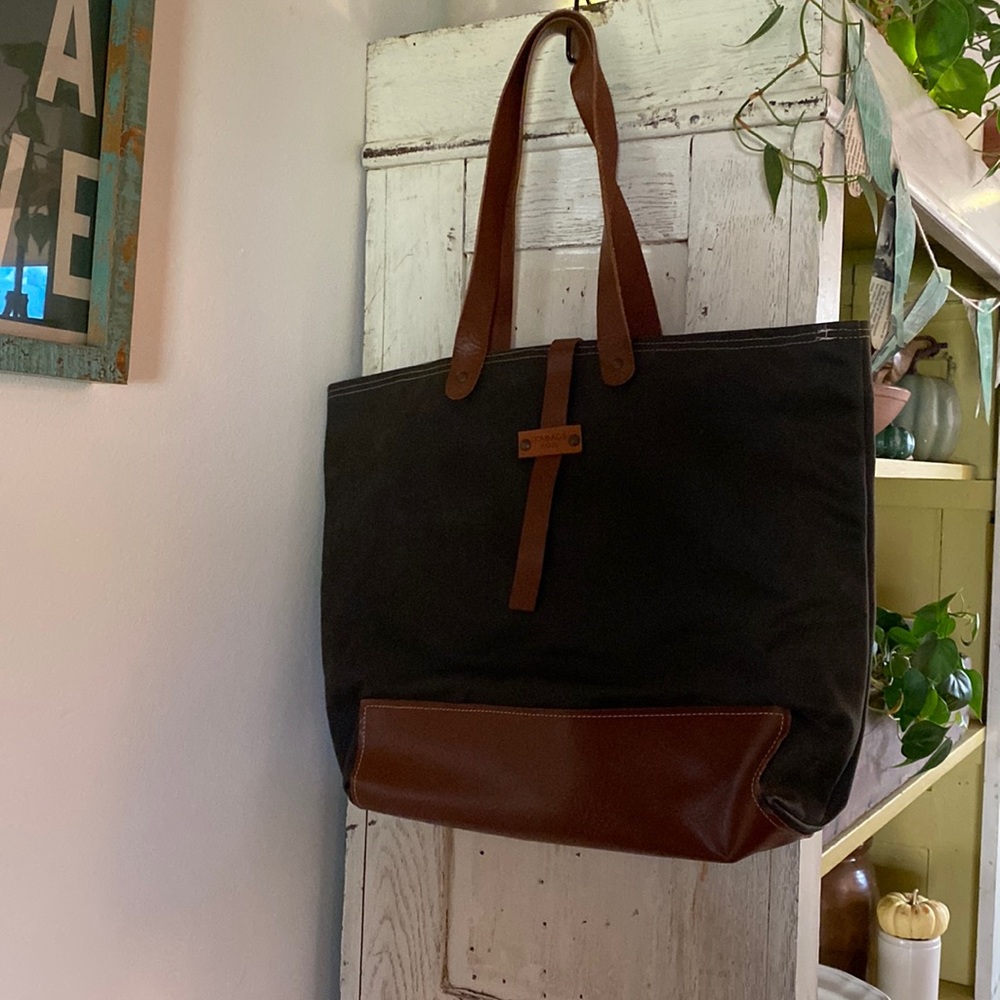EUC ikabag tote